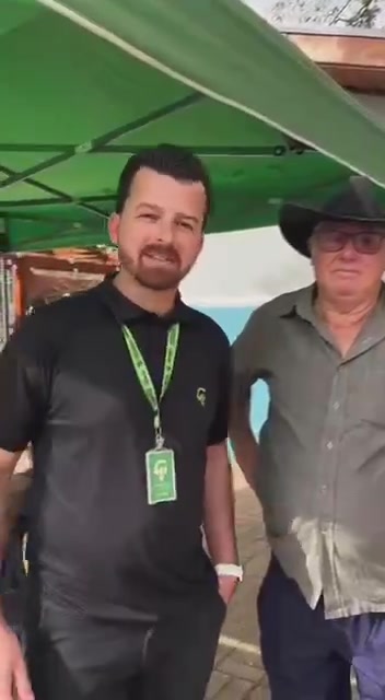 Depoimento de cliente em ação presencial